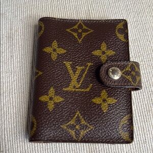 Louis Vuitton Malletier Card Case Holder
